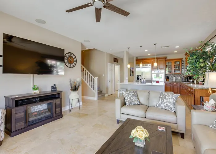 Ferienhaus Private Pool & Fairway View: Golf Retreat!