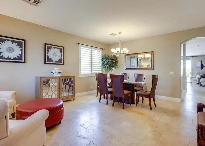 Private Pool & Fairway View: Golf Retreat!