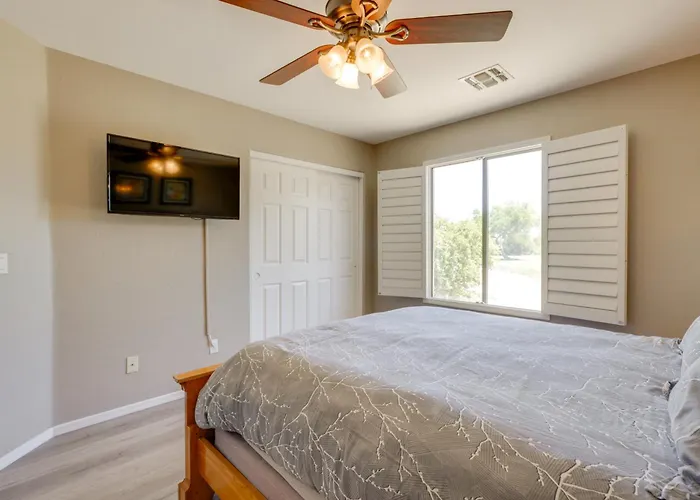 Private Pool & Fairway View: Golf Retreat! Phoenix