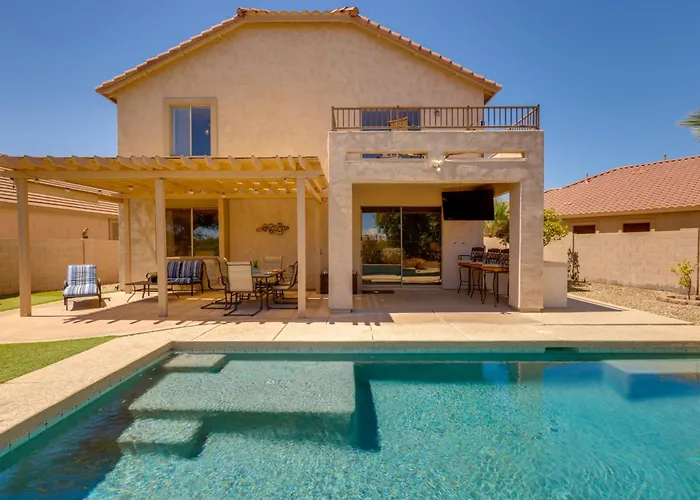 Private Pool & Fairway View: Golf Retreat!