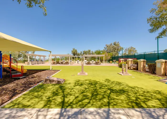 Ferienhaus Private Pool & Fairway View: Golf Retreat! *